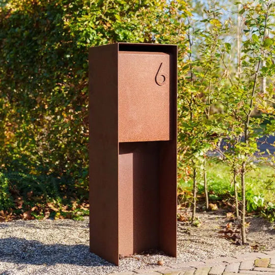 Brievenbus van cortenstaal, design