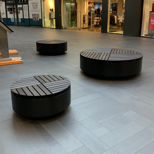 Ronde bank/platform van cortenstaal